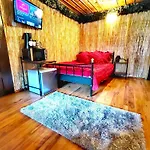 Guest house нова арбанашки стил-джакузи, панорамна гледка, ареа за малки и големи-заповядайте при нас (adults Only) Arbanasi