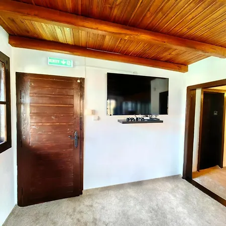 Arbanashki Style-panoramic View With Jacuzzi, Summer-winter Terrace, Kids Area (adults Only) Arbanasi