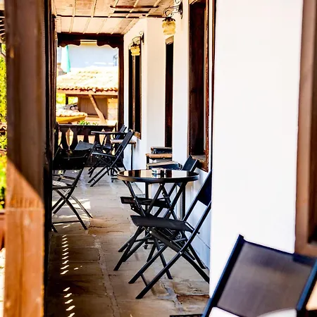 Нова Вила Арбанашки Стил-Джакузи, Панорамна Гледка, Ареа За Малки И Големи-Заповядайте При Нас (Adults Only) Pensiune 3*