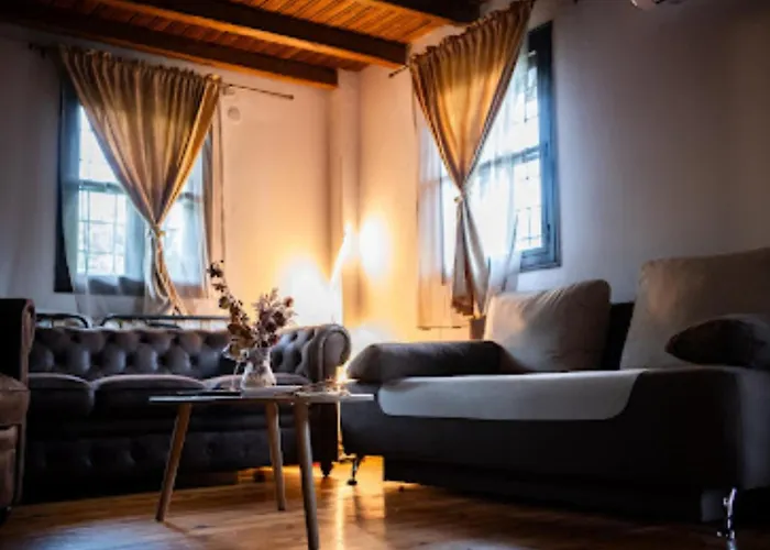 нова арбанашки стил-джакузи, панорамна гледка, ареа за малки и големи-заповядайте при нас (adults Only) Arbanasi